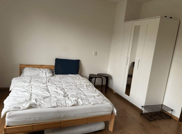 Bright student room near city center